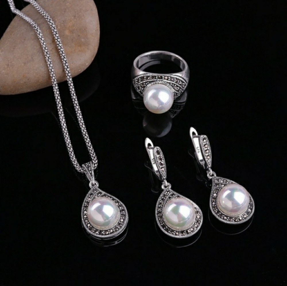 Vintage Water Drop Silver Plated Necklace Set